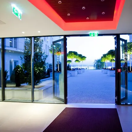 Hotel Lake's - My Portschach am Woerthersee