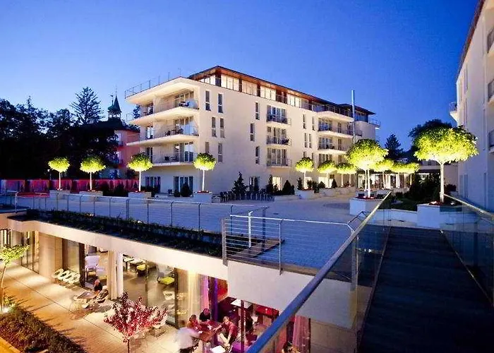 Lake's - My فندق 4*