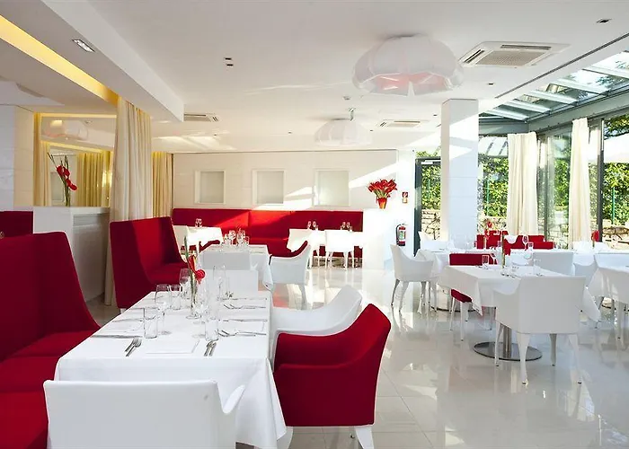 Lake's - My فندق