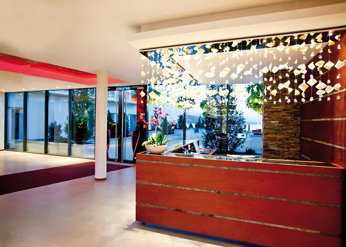 Hotel Lake's - My Portschach am Woerthersee