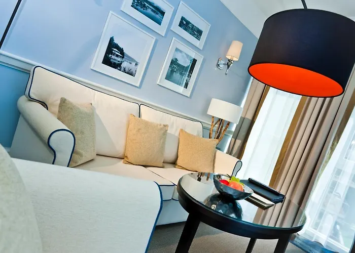 Lake's - My فندق