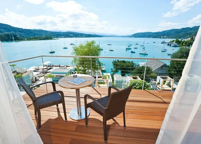 Lake's - My فندق 4*